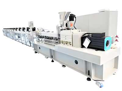 Kaltsiumkarbonaadi täiteaine põhisegu ekstruudermasin